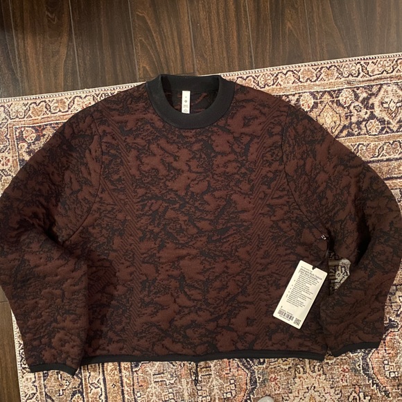 lululemon sweater - Picture 4 of 5